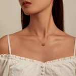 Ezüst nyaklánc lóheremedállal