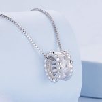 Ezüst női nyaklánc gyűrűmedállal