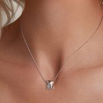 Ezüst nyaklánc kutyamedállal