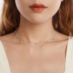 Ezüst női nyaklánc csillagokkal és gyöngyökkel