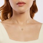 Ezüst női nyaklánc szívmedállal