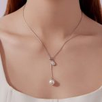 Ezüst nyaklánc fehér gyönggyel