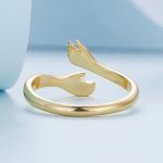 Ezüst női gyűrű, ölelés, aranyszínű