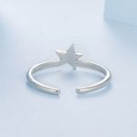 Ezüstgyűrű csillaggal