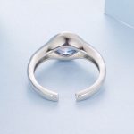 Ezüstgyűrű kristállyal, nyitott