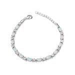 Strieborný náramok s oválnymi vložkami a kryštálmi, 22 cm