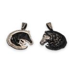 Ezüst medál, lófej