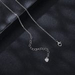 Ezüst nyaklánc rombuszmedállal