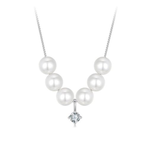 Ezüst nyaklánc gyöngyös medállal