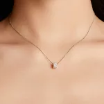 Ezüst nyaklánc kristályos gyűrűmedállal