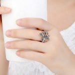 Strieborný prsteň s listovým vzorom, 8