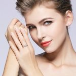 Okrúhly kvetinový strieborný prsteň, 9