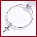 Ezüst charm (925), feszület