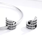 Ezüst charm, Colosseum
