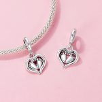 Ezüstcharm, babatalp szívvel