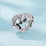 Ezüstcharm, ló és lovasa