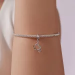 Ezüst charm, Ámor nyila