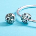 Ezüst charm levélmintával