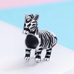 Ezüst charm, zebra