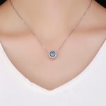 Ezüst charm csillagokkal, kék