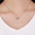 Ezüst charm, áttört gyöngy