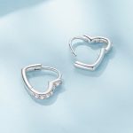 Ezüst szívfülbevaló