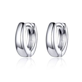 Ezüst karikafülbevaló modern stílusban