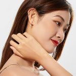 Ezüst fülbevaló csillagokkal