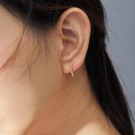 Ezüst karika-fülbevaló aranyszínben