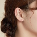 Ezüst fülklipsz, keresztezett, aranyszínű