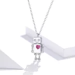 Ezüst nyaklánc robotmedállal