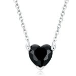 Ezüst női nyaklánc fekete szívvel