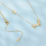 Ezüst nyaklánc tacskómedállal, aranyozott