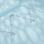 Ezüst nyaklánc masnikkal