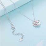 Ezüst nyaklánc margarétamedállal