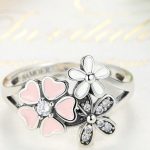 Strieborný kvetinový prsteň veľkosť 6