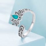 Ezüstgyűrű lótuszvirággal