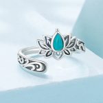 Ezüstgyűrű lótuszvirággal