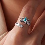 Ezüstgyűrű lótuszvirággal