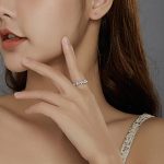 Ezüst eljegyzési gyűrű virágokkal, 7-es méret