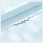 Ezüst bokalánc, az óceán hullámai