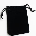 Šnúrová látková taška čierna 7x9 cm